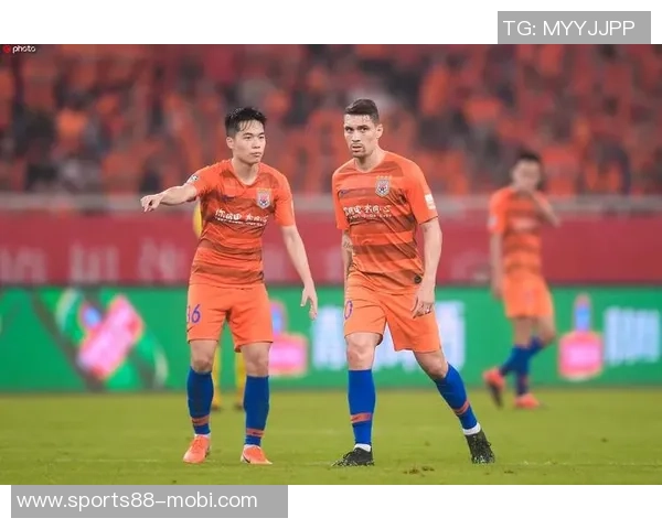 业内专家分析俱乐部引援策略U23球员成长趋势需持续关注与评估